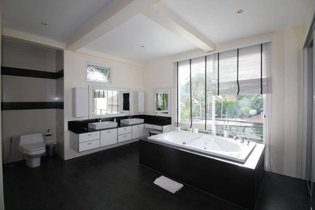 4 Bedroom Villa Kamala Beach Phuket المظهر الخارجي الصورة